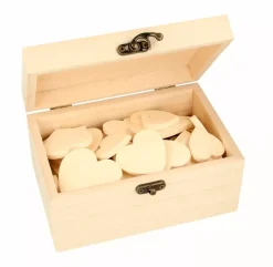 New Baúl de madera con 53 corazones Maderas