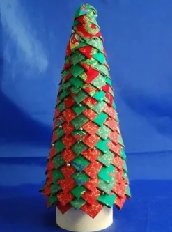 Hot Cono de Porexpán Porexpán, Celulosa Y Plástico|Navidad