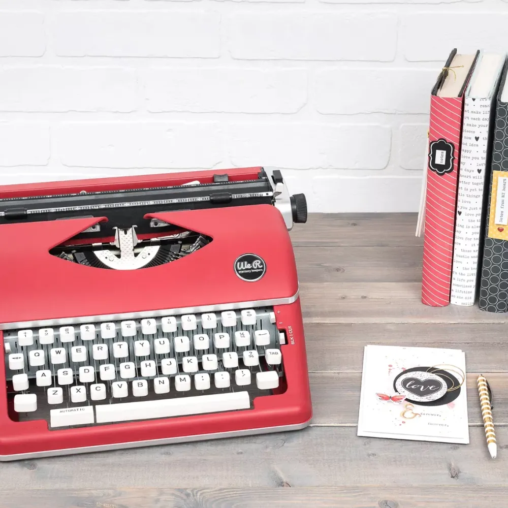 Clearance Máquina de escribir Typecast Typewriter Red We R Roja Telas, Sedas Y Fieltro|Herramientas Para Tela
