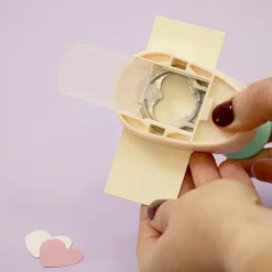 Clearance Perforadora corazón 1