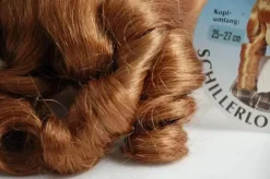 Online SUPER OFERTA **40%** Peluca color Roble con tirabuzones pelo sintético Karin - Synthetical Doll Wig Roble con tirabuzones 25-27cm. Telas, Sedas Y Fieltro|Pelucas