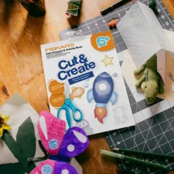 Tijeras Punta Redonda y Libro de Actividades Niños Niños Y Regalos